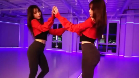 性感美女小姐姐跳舞
